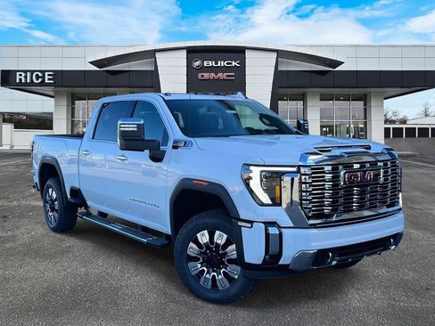 New 2026 GMC Sierra 2500 Denali w/ Denali Reserve Package AWD/4WD image 1
