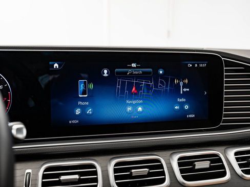 Used 2024 Mercedes-Benz GLE 580 4MATIC image 33