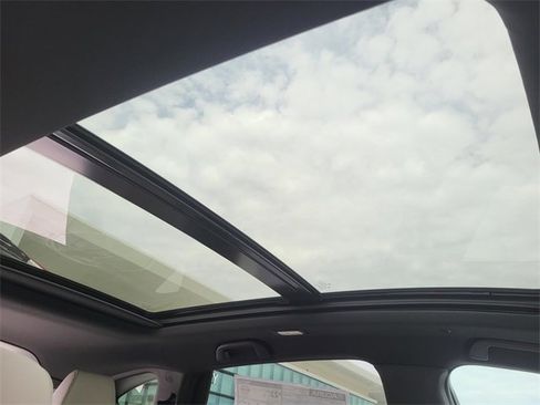 New 2026 Acura RDX SH-AWD image 9