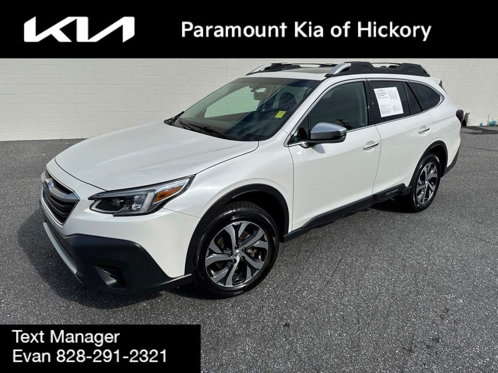 Used 2022 Subaru Outback Touring XT AWD/4WD image 1