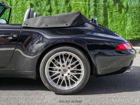 Used 1997 Porsche 911 Carrera 4 image 5