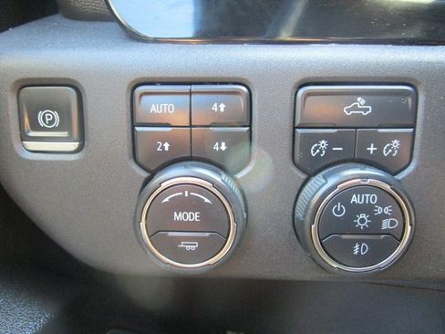 Certified 2023 Chevrolet Silverado 1500 LT Trail Boss w/ Protection Package image 14