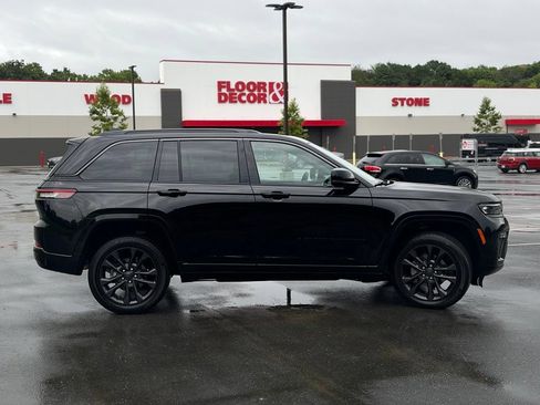 Used 2026 Jeep Grand Cherokee Limited AWD/4WD image 7