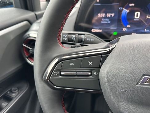 New 2026 Chevrolet Equinox EV RS image 15