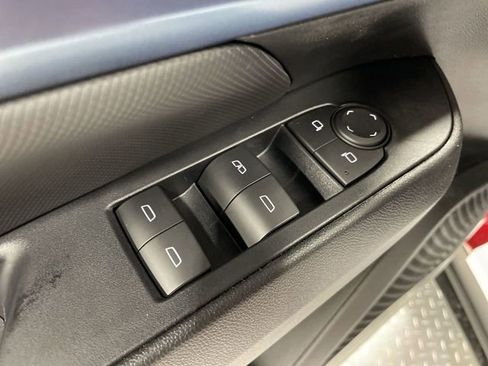 New 2026 Chevrolet Equinox EV LT FWD image 13