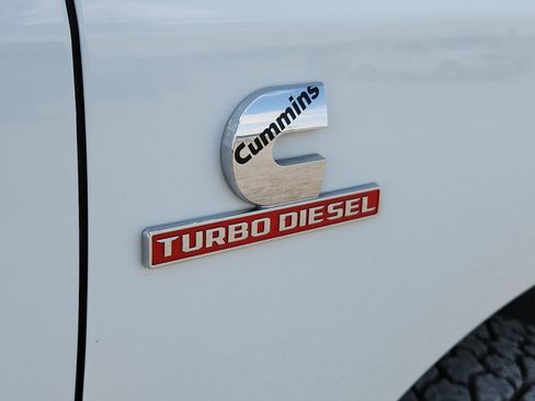 Used 2024 RAM 2500 Big Horn w/ Off Road Package AWD/4WD image 8