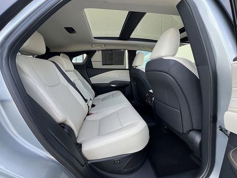 Certified 2025 Lexus RX 450h AWD w/ Luxury Package image 26