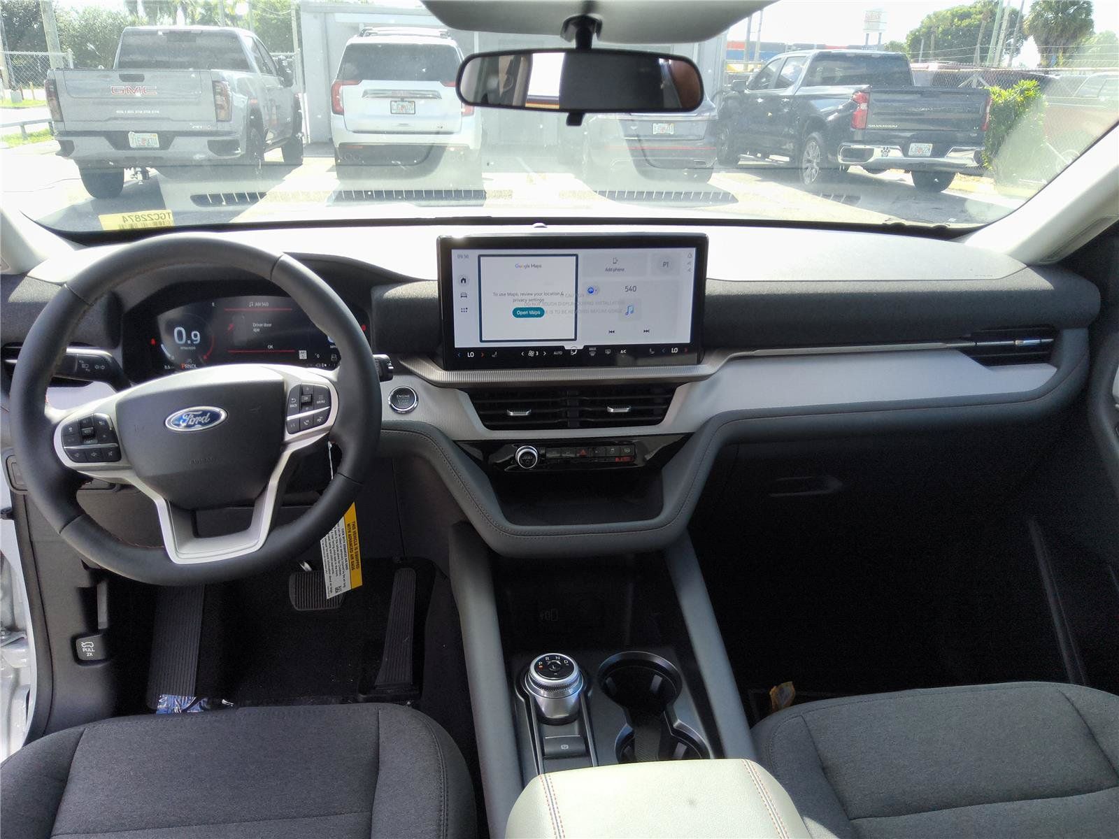 New 2026 Ford Explorer Active RWD image 14