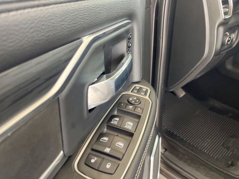 New 2024 RAM 2500 Laramie w/ Night Edition image 37