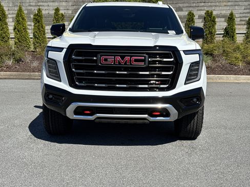 New 2026 GMC Yukon XL AT4 Ultimate image 3