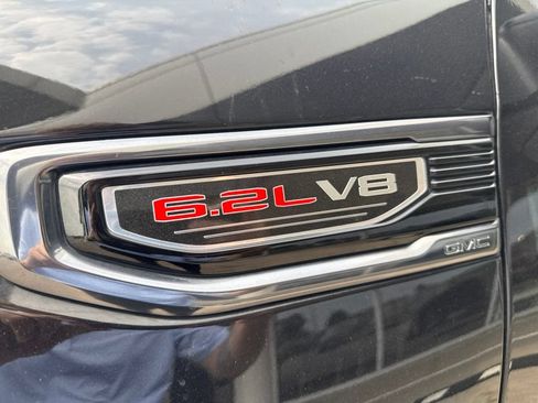Certified 2024 GMC Sierra 1500 AT4 w/ AT4 Premium Package AWD/4WD image 11