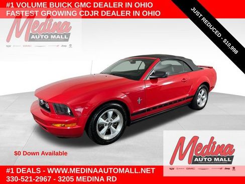 Used 2007 Ford Mustang Convertible RWD image 1