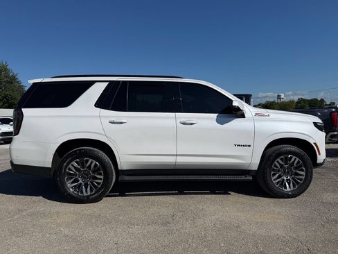 Used 2025 Chevrolet Tahoe Z71 w/ Comfort Package AWD/4WD image 9