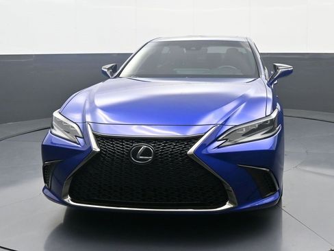 Used 2022 Lexus ES 350 F Sport image 2