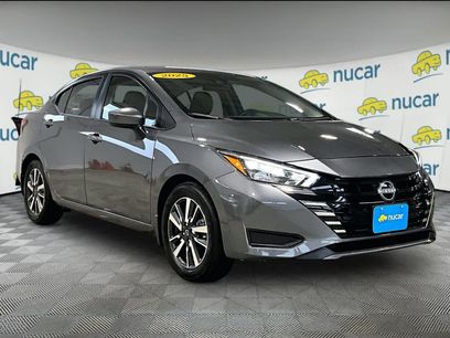 Used 2025 Nissan Versa SV w/ Trunk Package