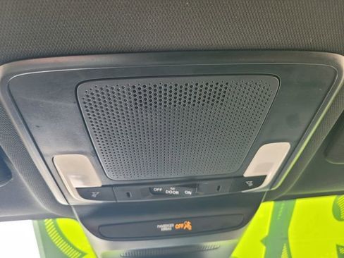 Used 2023 Honda HR-V Sport image 22