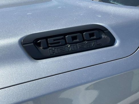 Used 2020 RAM 1500 Big Horn AWD/4WD image 9