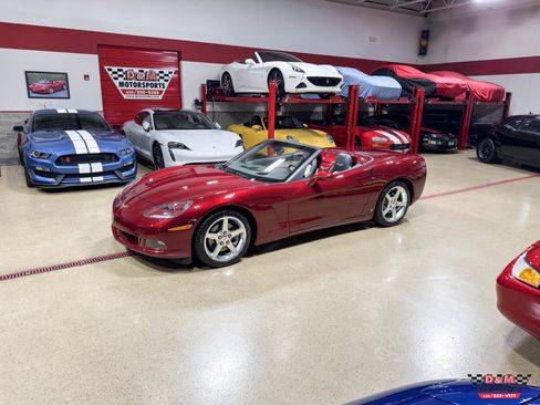 Used 2007 Chevrolet Corvette Convertible w/ Preferred Equipment Group image 31