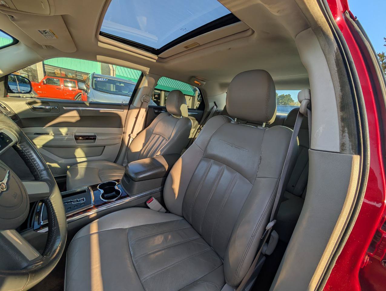 Used 2008 Chrysler 300 C RWD image 13