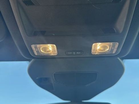 Used 2025 Ford Escape ST-Line image 15