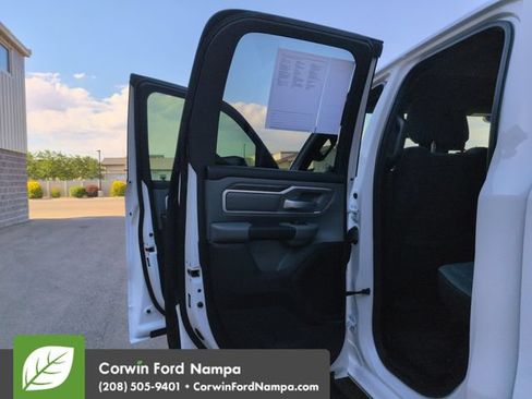 Used 2021 RAM 1500 Big Horn AWD/4WD image 24
