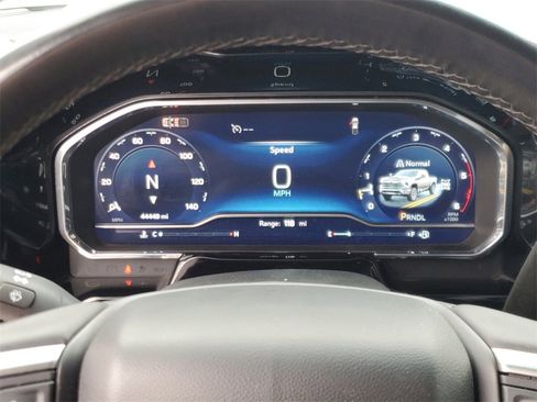 Used 2024 Chevrolet Silverado 2500 LT image 22