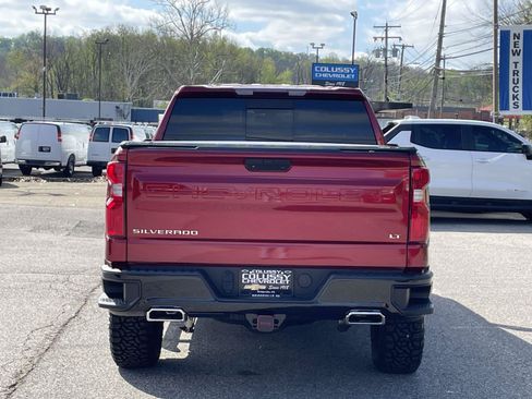 Certified 2021 Chevrolet Silverado 1500 LT Trail Boss w/ Convenience Package II AWD/4WD image 4