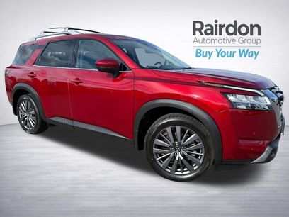 Used 2024 Nissan Pathfinder SL w/ SL Premium Package