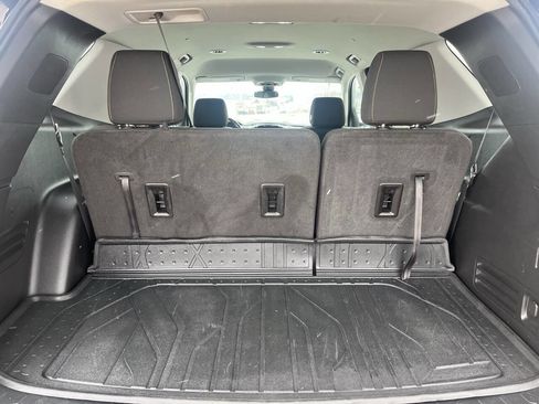 Used 2020 Chevrolet Traverse LT w/ Driver Confidence II Package image 31