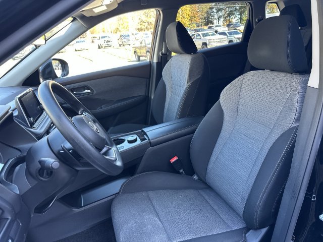 Used 2023 Nissan Rogue SV AWD/4WD image 22