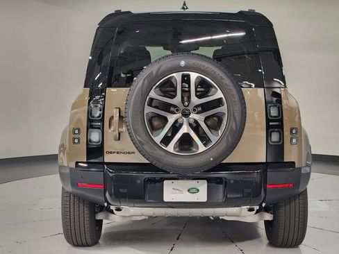 New 2026 Land Rover Defender 110 S AWD/4WD image 10