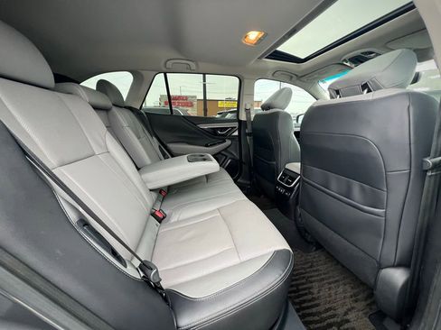 Used 2020 Subaru Outback Limited image 25