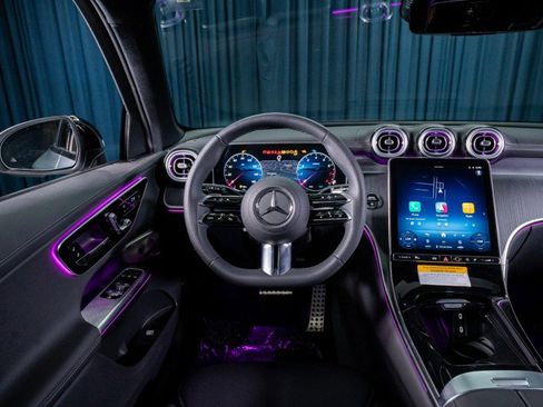New 2025 Mercedes-Benz GLC 300 image 14
