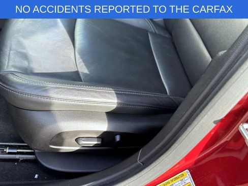 Used 2017 Chevrolet Cruze Premier image 17