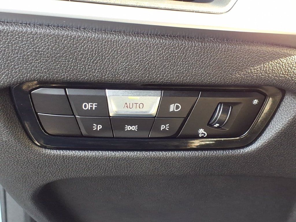 Used 2023 BMW 230i xDrive Coupe w/ Premium Package AWD/4WD image 19