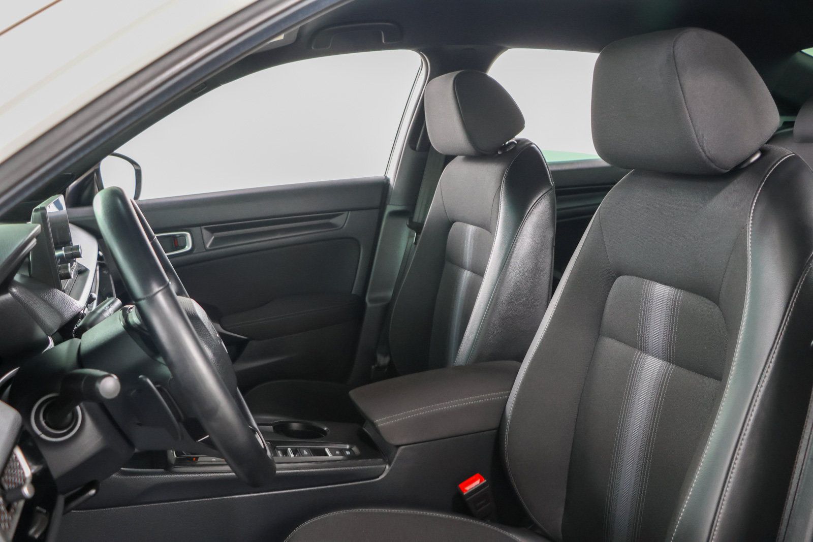 Used 2025 Honda Civic Sport image 23