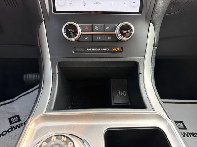 Used 2024 Ford Edge SEL AWD/4WD image 32