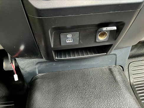 Certified 2022 Ford F350 XLT w/ XLT Value Package AWD/4WD image 18