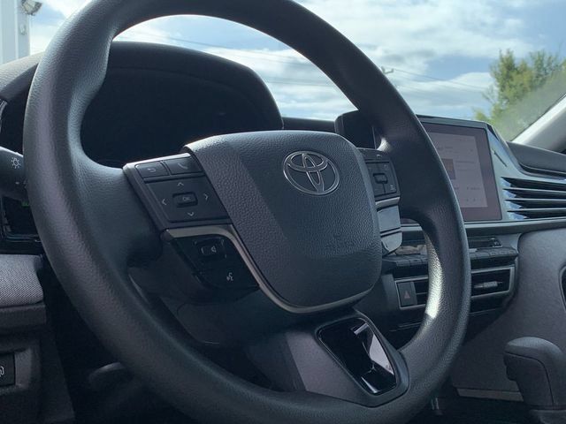 Used 2026 Toyota Camry LE FWD image 19