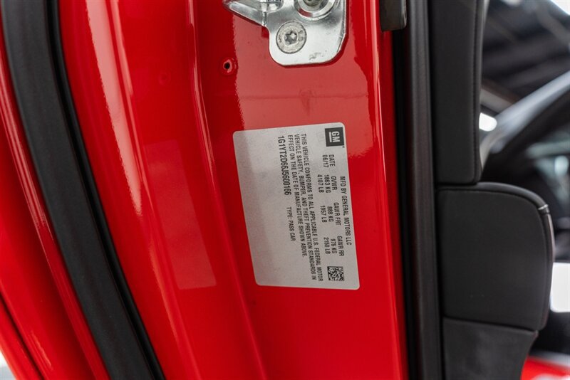 Used 2018 Chevrolet Corvette Z06 RWD image 38