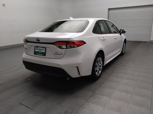 Used 2024 Toyota Corolla LE image 9