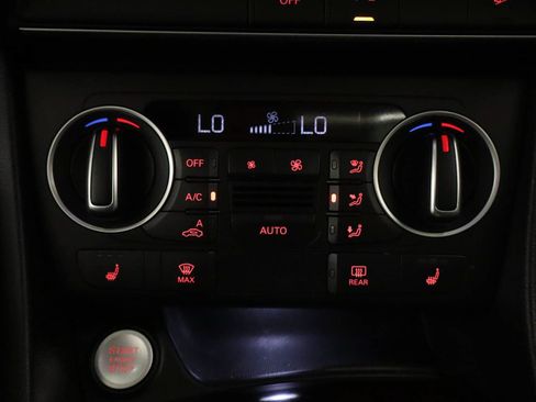 Used 2016 Audi Q3 2.0T Premium Plus w/ Technology Package FWD image 11