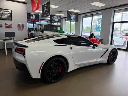 Used 2016 Chevrolet Corvette Stingray Coupe RWD image 10