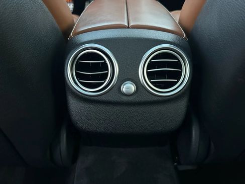 Used 2017 Mercedes-Benz C 43 AMG 4MATIC Sedan w/ Premium 4 Package image 38