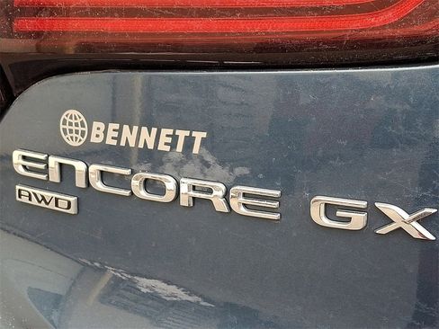 Used 2024 Buick Encore GX Sport Touring image 29