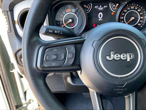 Used 2024 Jeep Wrangler Sport AWD/4WD image 23