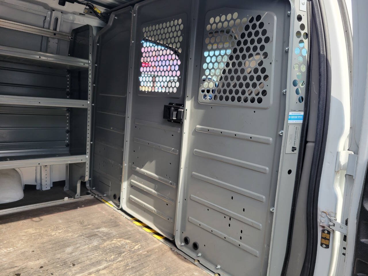 Used 2019 Chevrolet Express 2500 w/ Communications Package RWD image 26