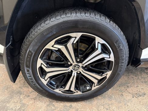 Used 2021 Toyota RAV4 XSE image 13