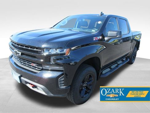 Certified 2020 Chevrolet Silverado 1500 LT Trail Boss AWD/4WD image 1