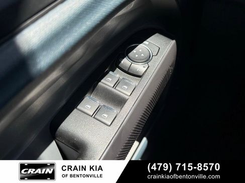Used 2024 Ford Maverick XL FWD image 9